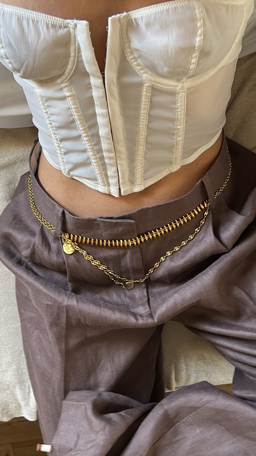 IMG_3561 ÉTOILE CHAIN BELT - Image 1
