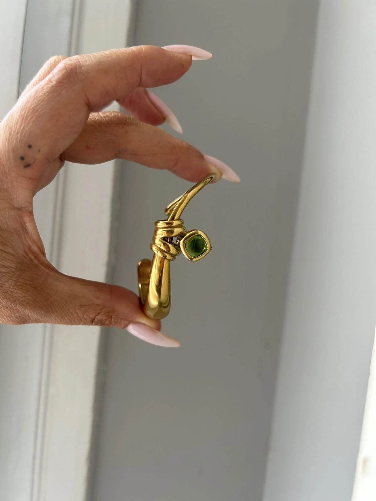 image1 AURA CUFF - Image 1